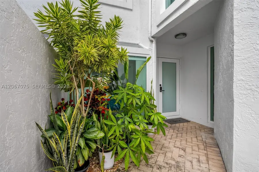 3750 NE 209, Aventura, FL 33180 - #2