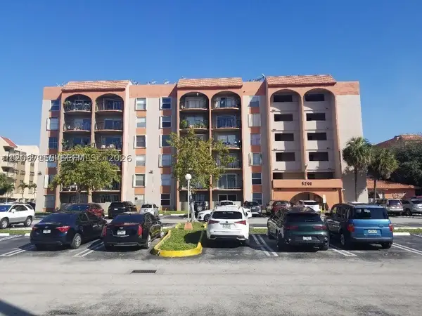 5201 NW 7th #506, Miami, FL 33126
