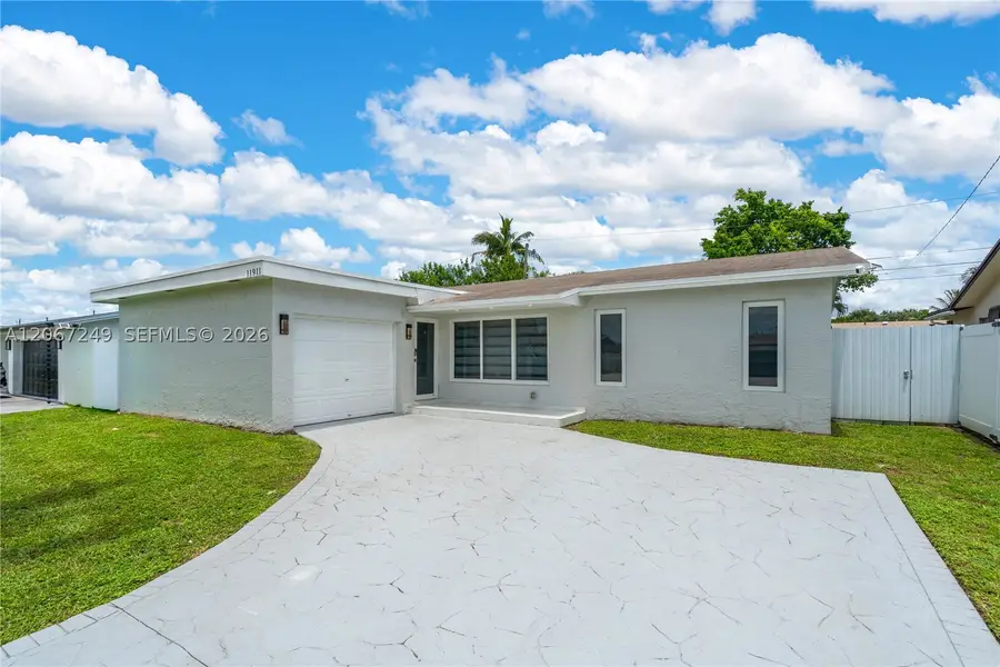 11911 NW 32nd, Sunrise, FL 33323 - #2