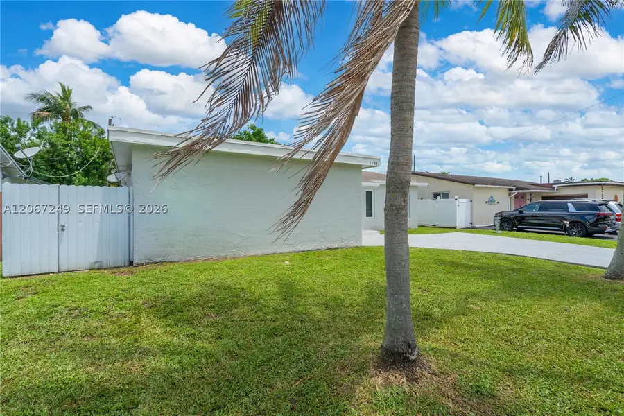 11911 NW 32nd, Sunrise, FL 33323 - #3
