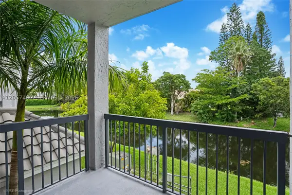 11205 W Atlantic #207, Coral Springs, FL 33071