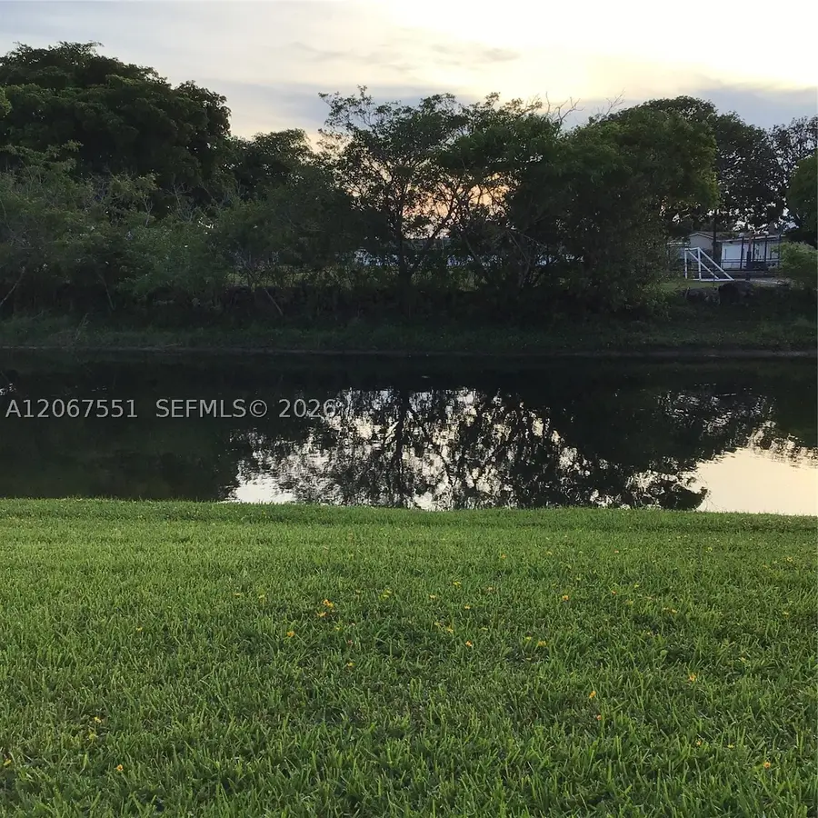 6870 Royal Palm #111M, Margate, FL 33063 - #2