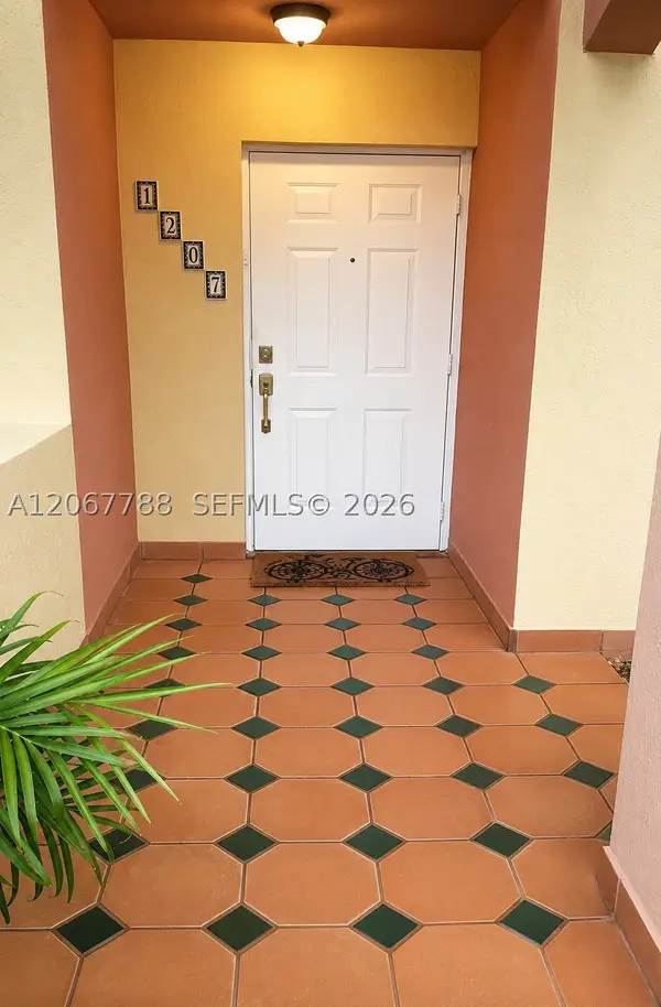 7155 NW 173rd #1207, Hialeah, FL 33015