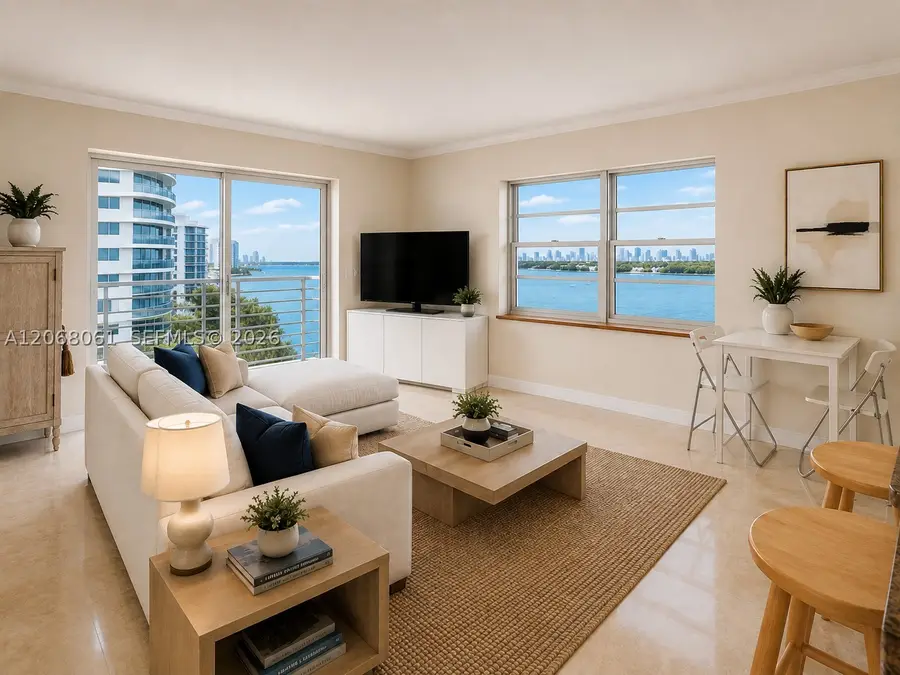 1450 Lincoln #1010, Miami Beach, FL 33139 - #2