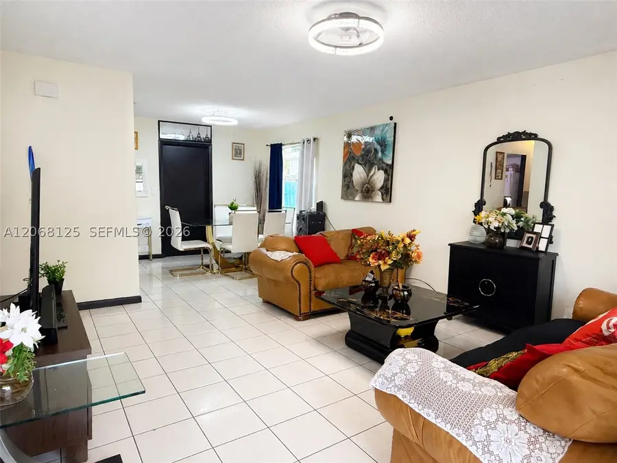 2745 NW 7th, Fort Lauderdale, FL 33311 - #3