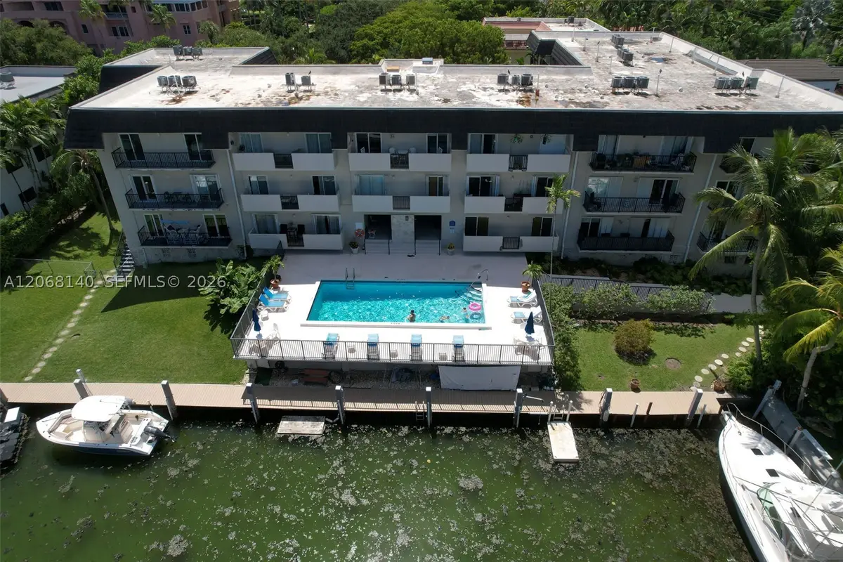 6815 Edgewater #301, Coral Gables, FL 33133 - #1
