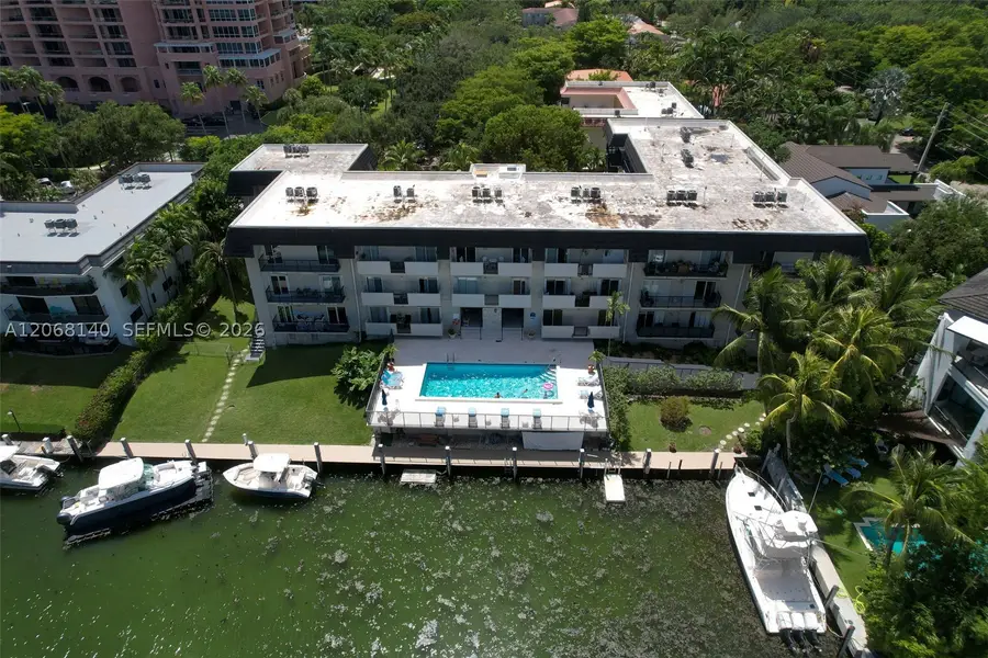 6815 Edgewater #301, Coral Gables, FL 33133 - #2