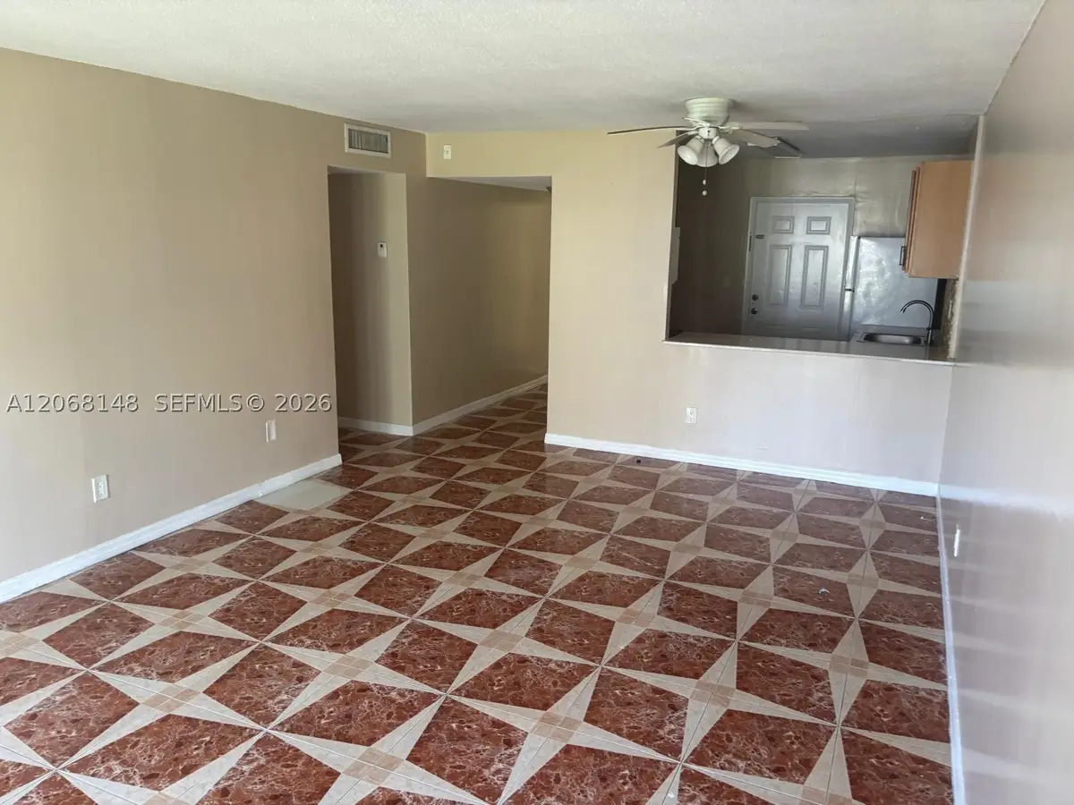 15205 NE 6th #D111, Miami, FL 33162 - #1