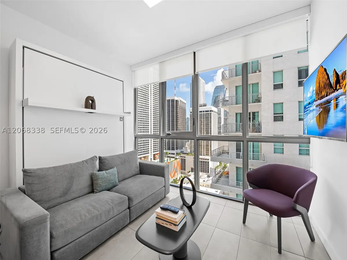 227 NE 2nd #2501, Miami, FL 33132 - #1