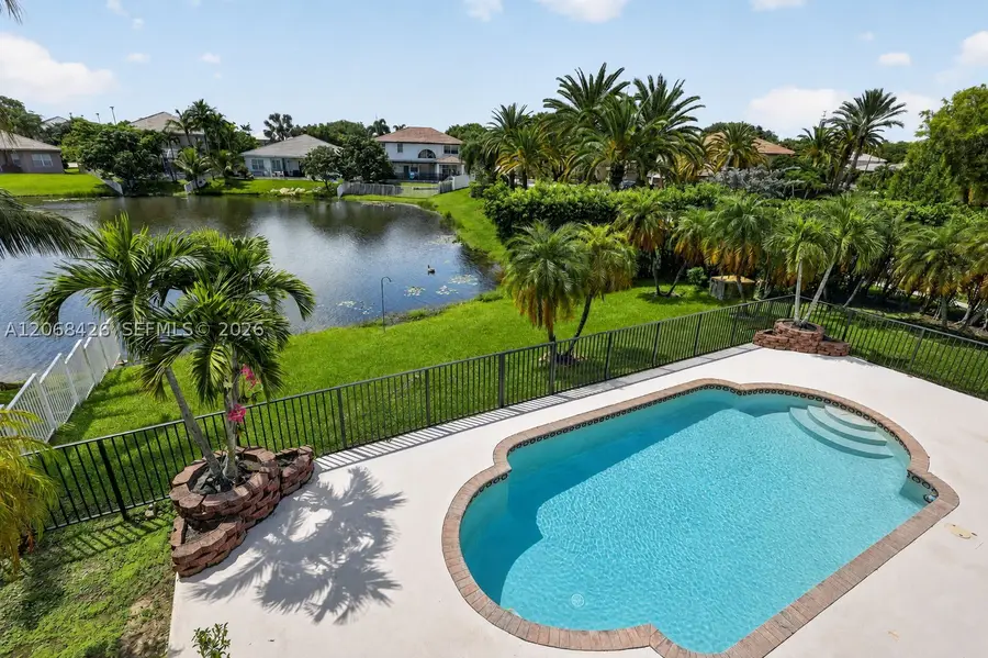 600 SW 167th, Pembroke Pines, FL 33027 - #2
