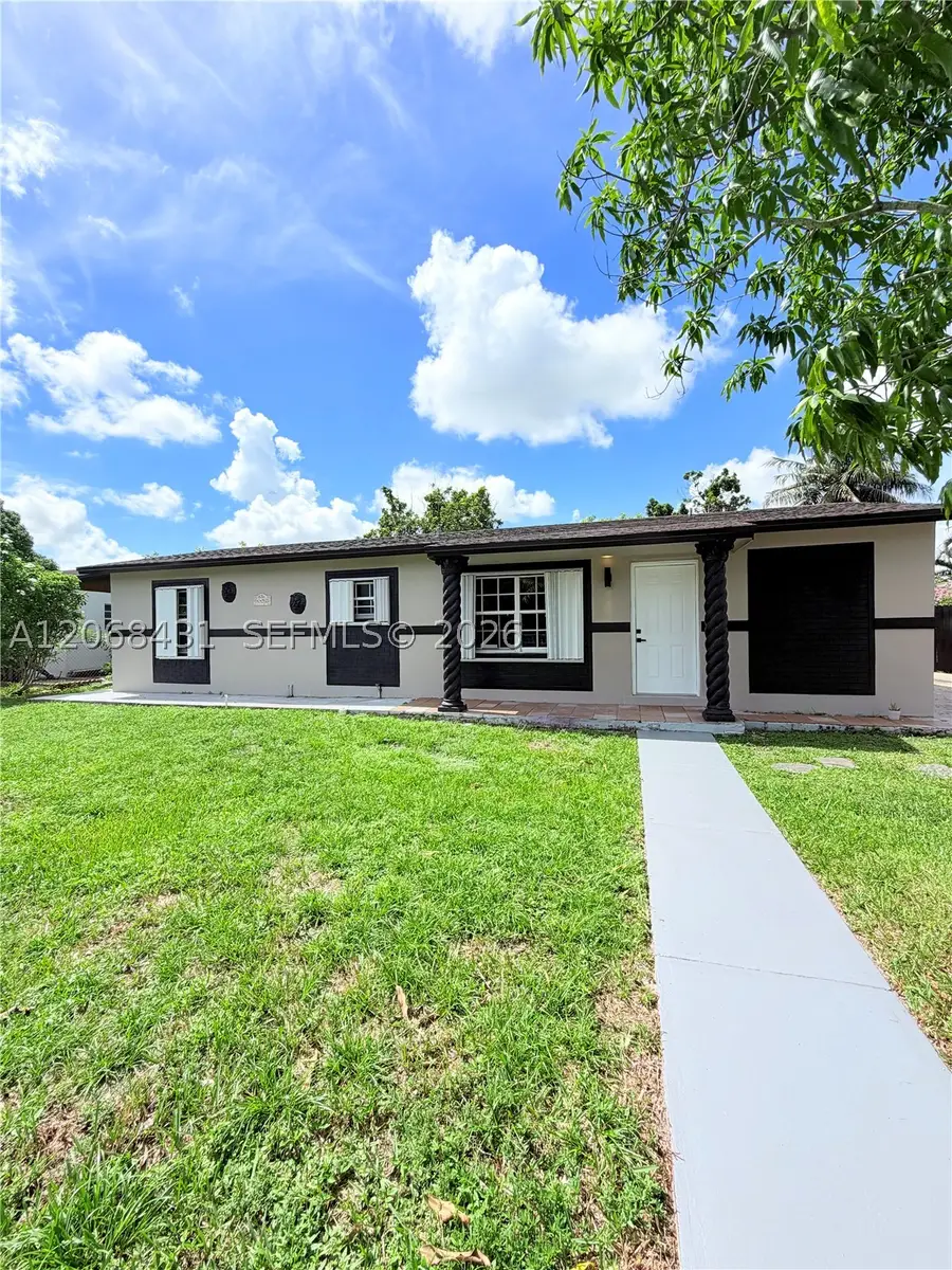 4492 NW 180th, Miami Gardens, FL 33055 - #3