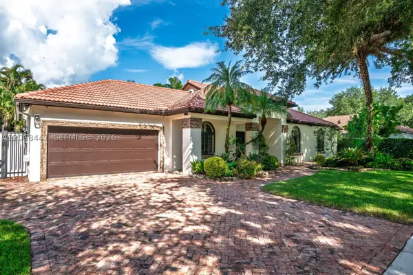 15600 NW 82nd, Miami Lakes, FL 33016