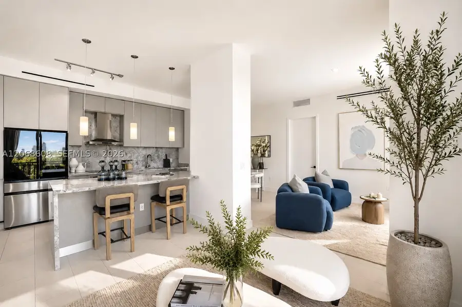 1030 15th #PH3, Miami Beach, FL 33139 - #2
