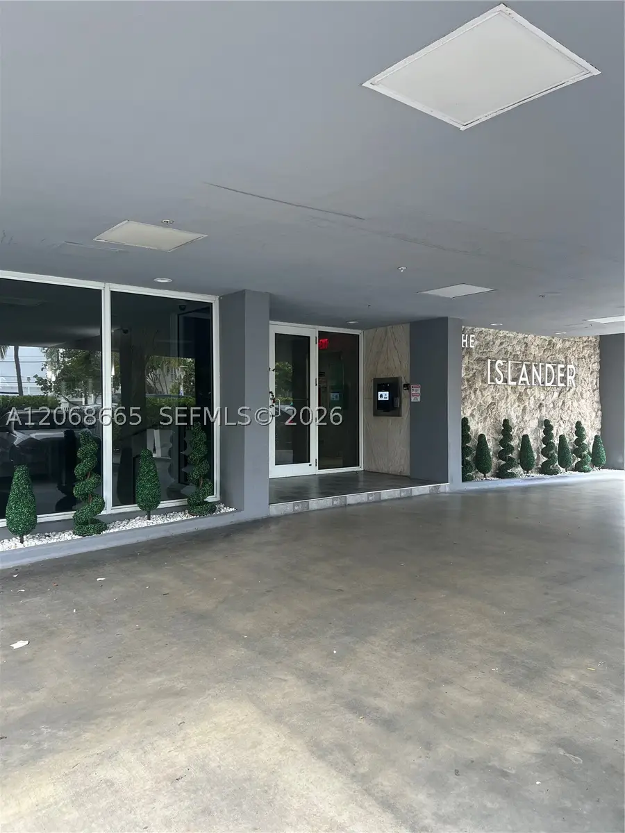 1255 Collins #705, Miami Beach, FL 33139 - #3