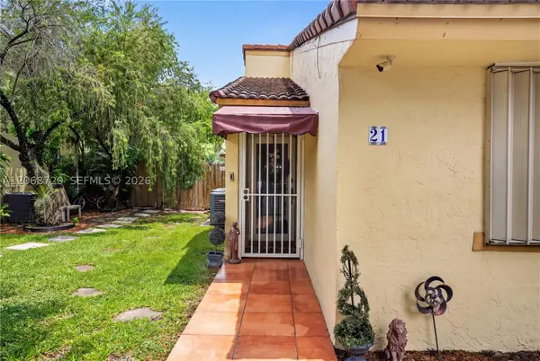2050 SW 122nd #21, Miami, FL 33175