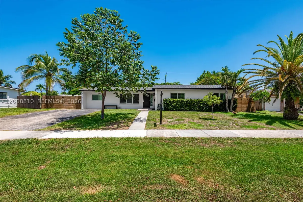 18145 SW 95th, Palmetto Bay, FL 33157 - #1