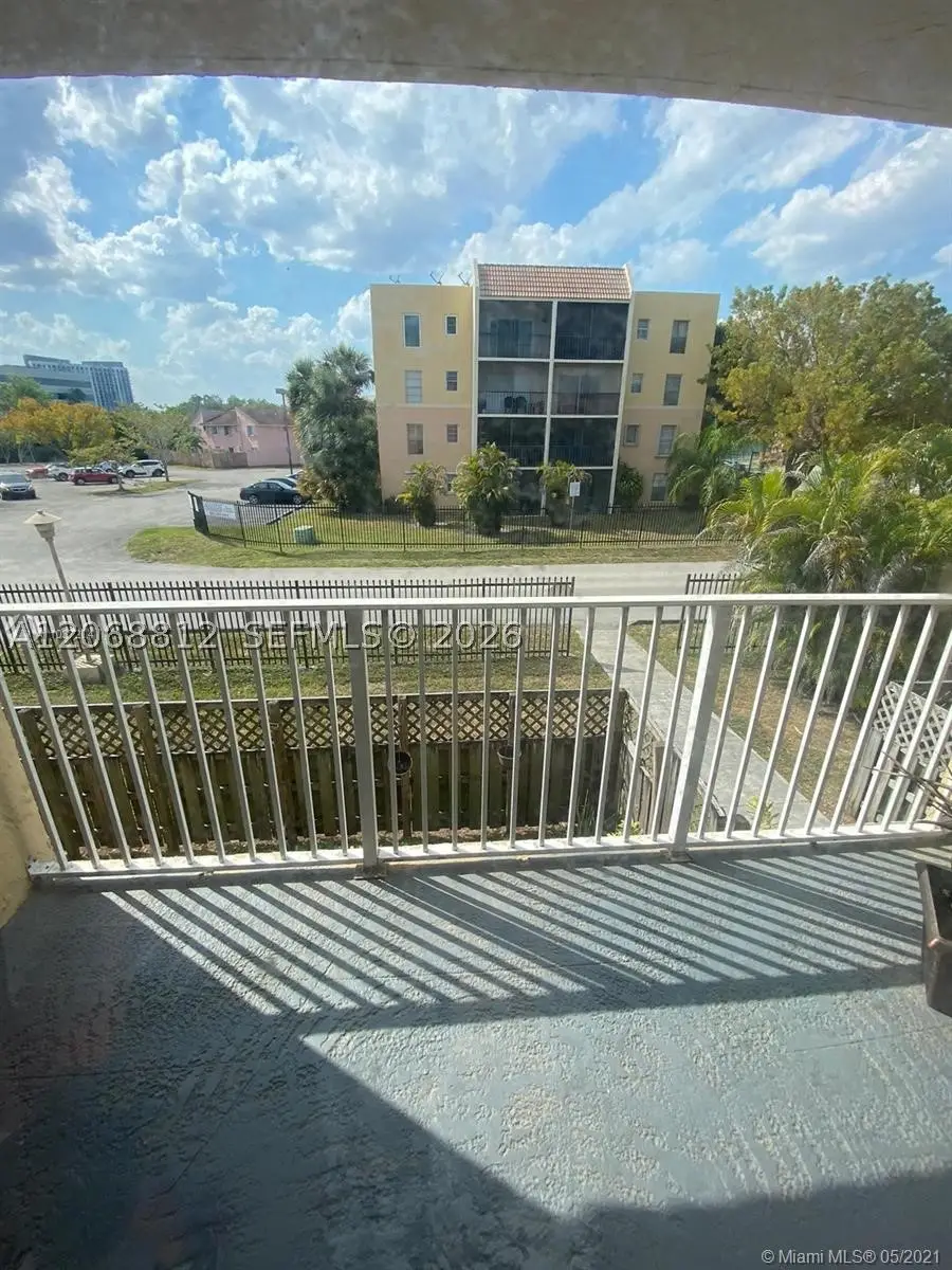 5241 Geneva #203, Doral, FL 33166 - #1