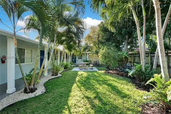 1352 Holly Heights, Fort Lauderdale, FL 33304