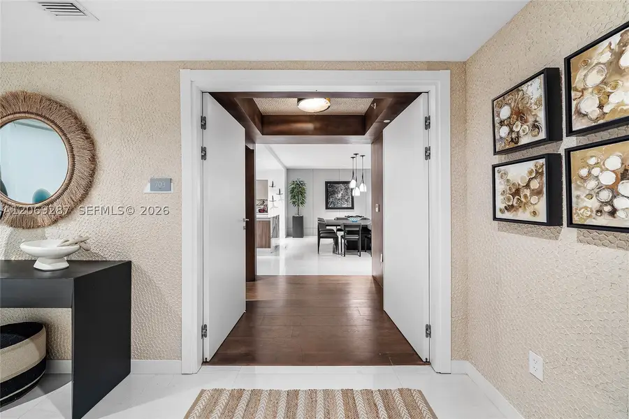 435 Bayshore #703, Fort Lauderdale, FL 33304 - #2