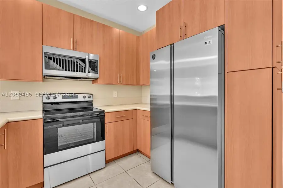 3102 NW 24th, Oakland Park, FL 33309 - #3