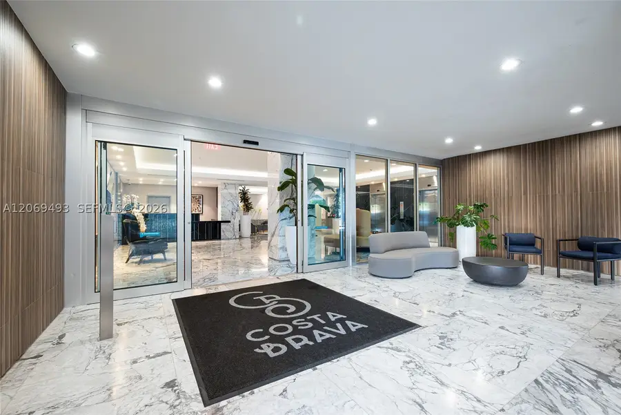 11 Island #906, Miami Beach, FL 33139 - #3
