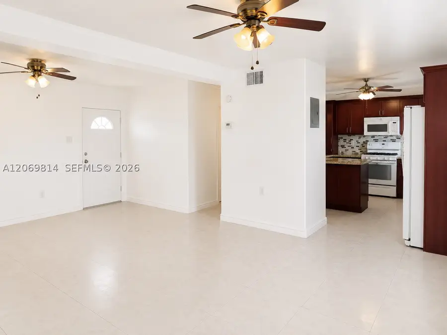 325 NE 108th, Miami, FL 33161 - #3