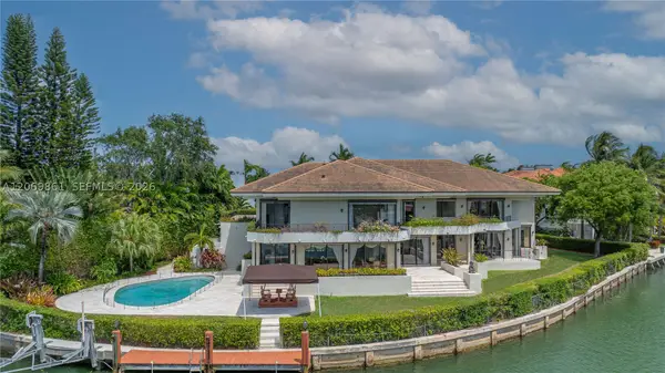 241 Cape Florida, Key Biscayne, FL 33149