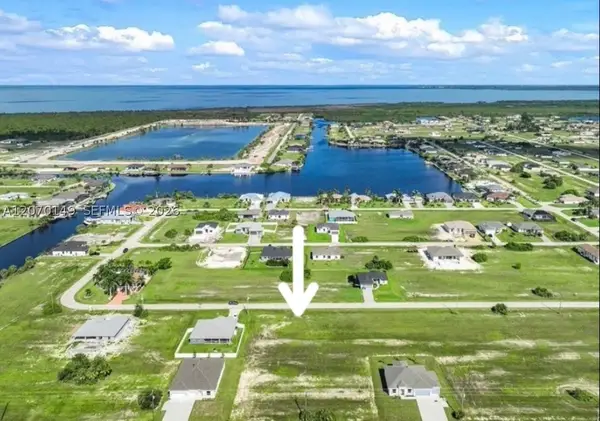 Address Withheld By Seller, Cape Coral, FL 33993