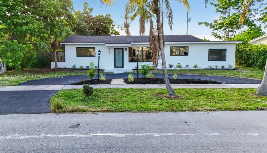 9281 Martinique, Cutler Bay, FL 33189 - #2