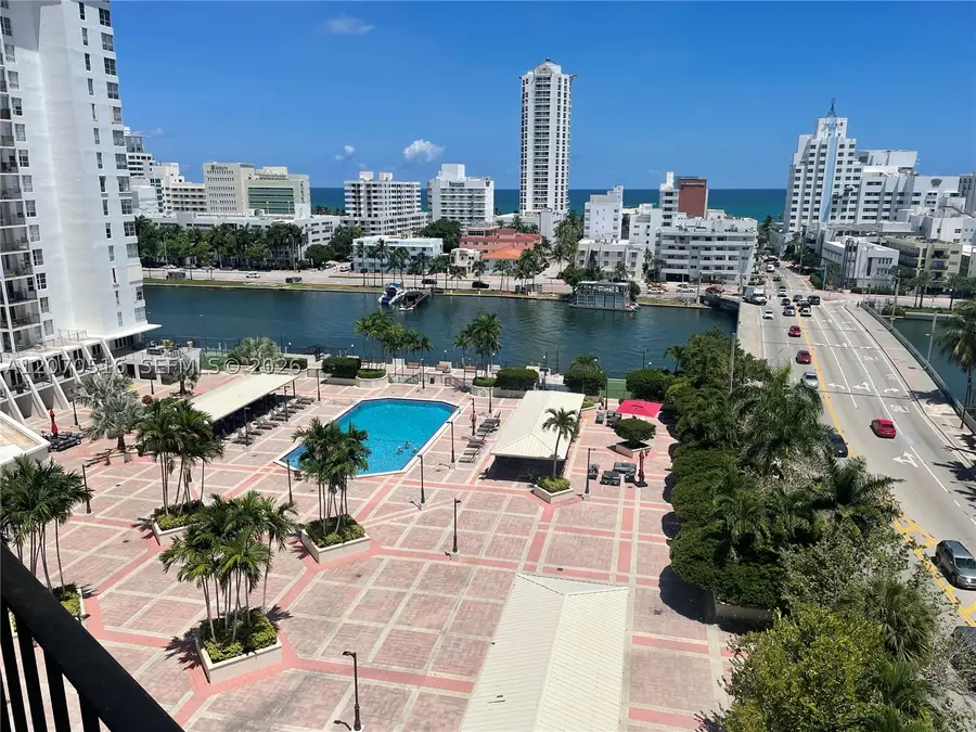 4101 Pine Tree #926,925, Miami Beach, FL 33140 - #3