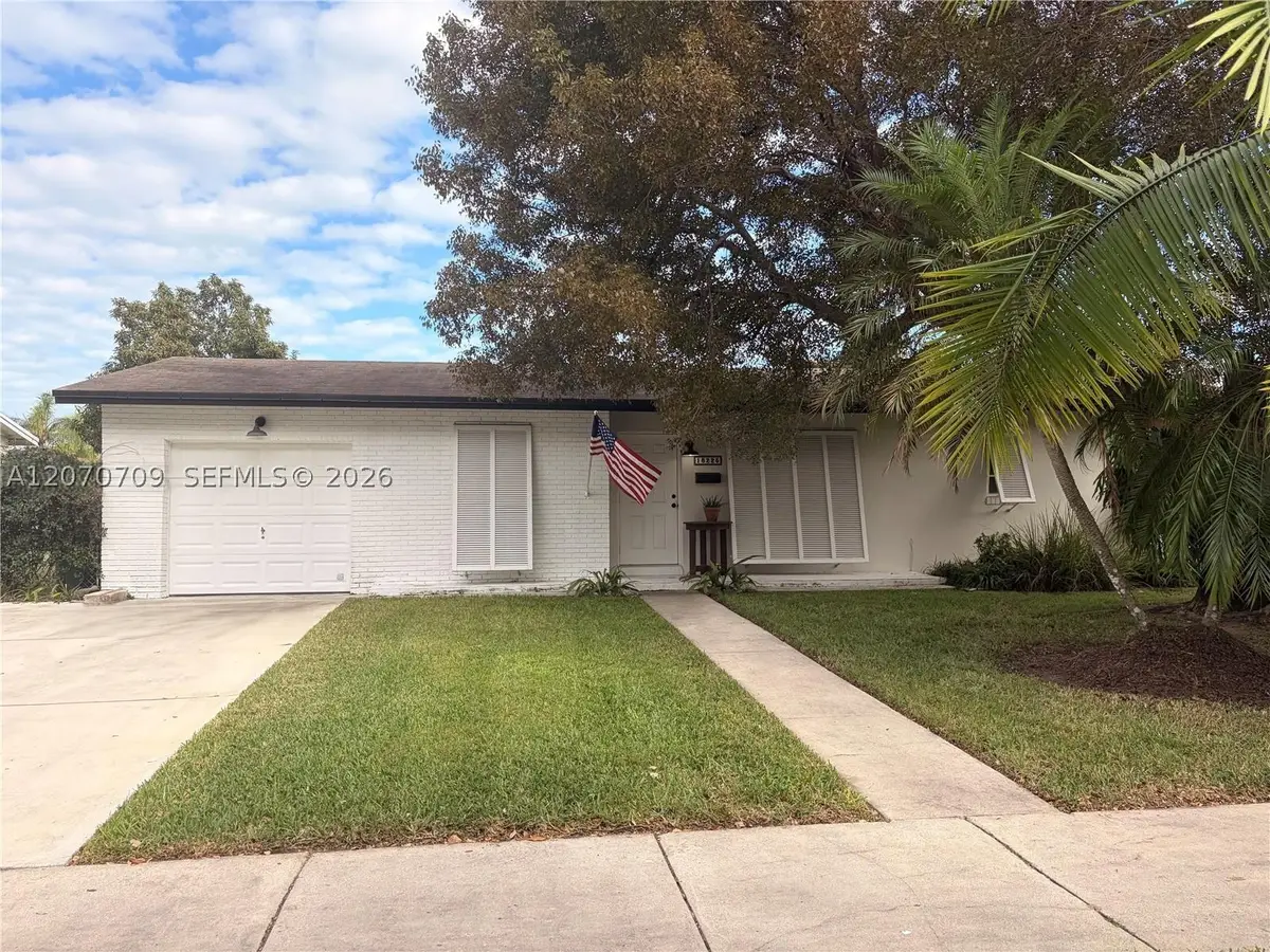 18225 SW 94th, Palmetto Bay, FL 33157 - #1