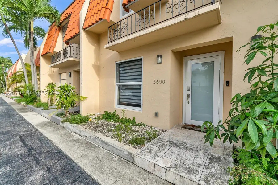 3690 NE 167th #34, North Miami Beach, FL 33160 - #2