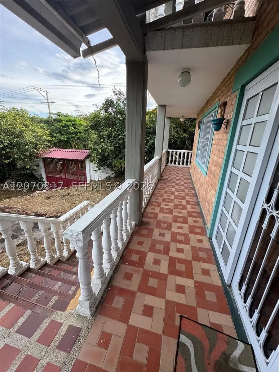 La Mesa El Penon, Mason, WV 252601 - #3