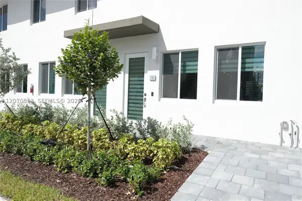 Address Withheld By Seller, Doral, FL 33178