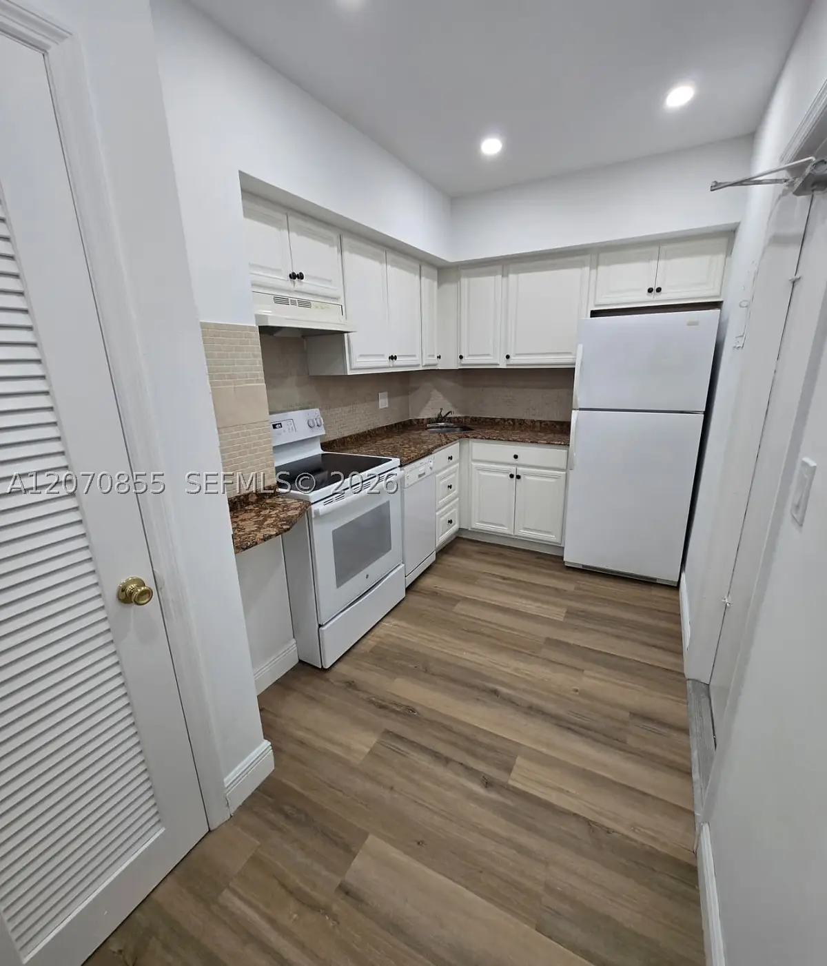 2424 SE 17th #110B, Fort Lauderdale, FL 33316 - #1