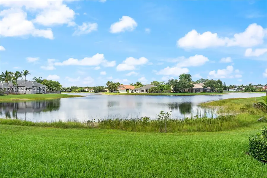 2733 Meadowood, Weston, FL 33332 - #2