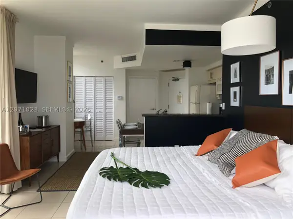 2889 Mcfarlane #1610, Miami, FL 33133