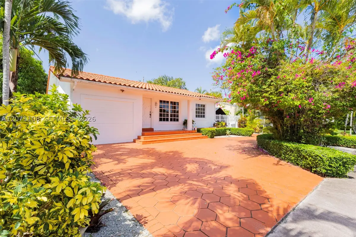 41 Campina, Coral Gables, FL 33134 - #1