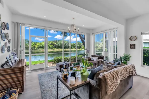 5130 Cobble Creek #104, Naples, FL 34110