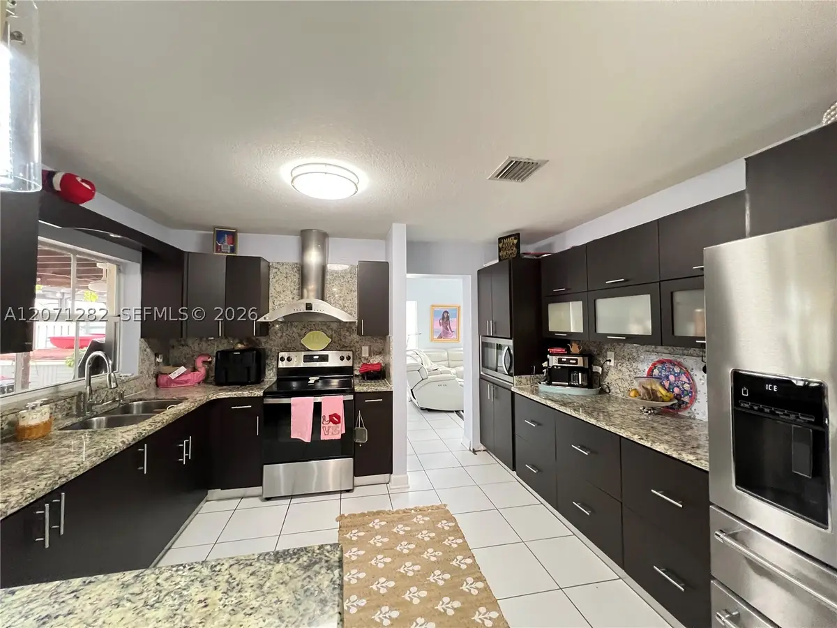 13249 NW 9, Miami, FL 33182 - #1