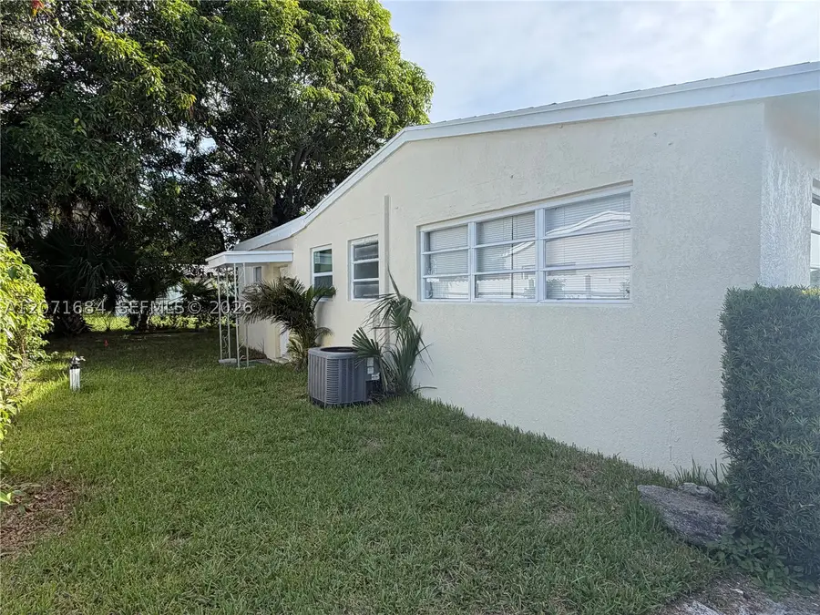 1240 W 26th, Riviera Beach, FL 33404 - #3