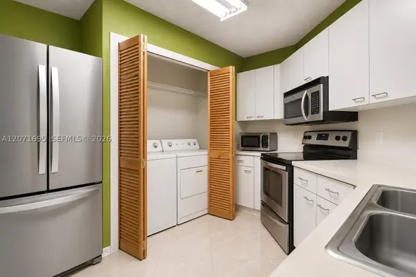 6276 NW 186th #305, Hialeah, FL 33015