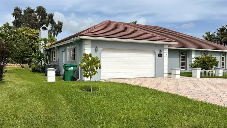18921 W Oakmont, Hialeah, FL 33015 - #2