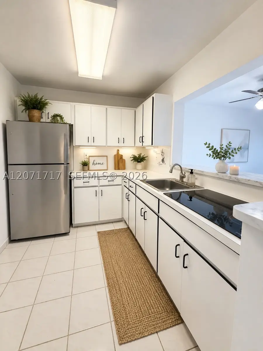 5199 NW 7th #501E, Miami, FL 33126 - #2