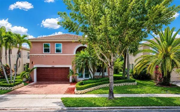 1500 SW 171st, Pembroke Pines, FL 33027