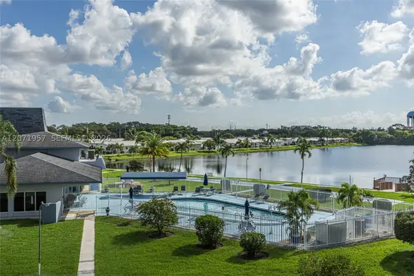 2223 Park #314, Hollywood, FL 33021