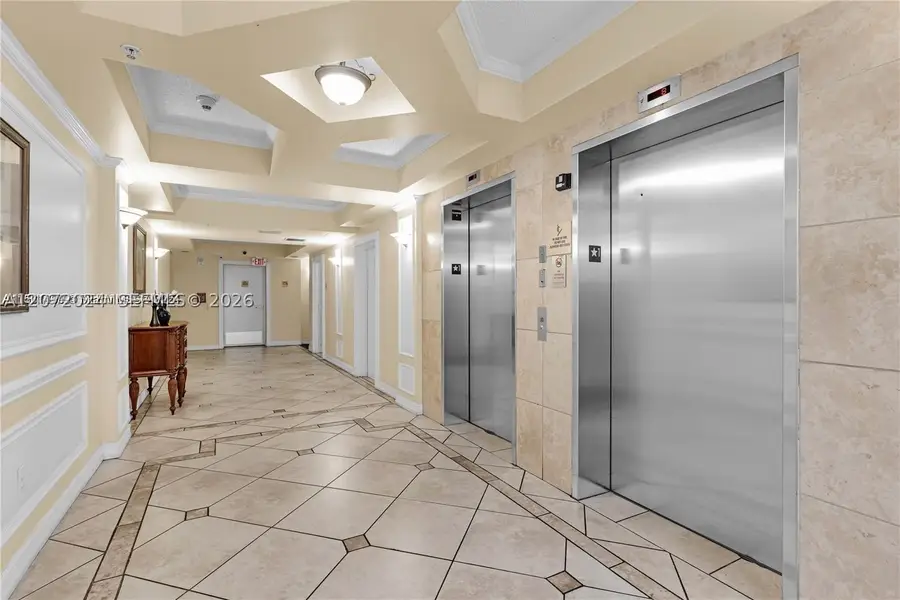 5091 NW 7th #615, Miami, FL 33126 - #3
