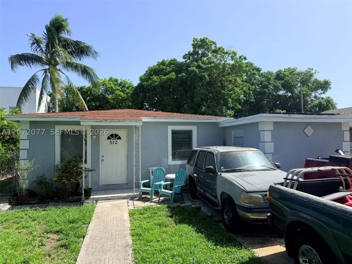 512 Independence, West Palm Beach, FL 33405 - #1