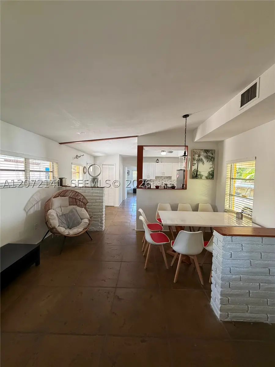 935 Polk, Hollywood, FL 33019 - #2