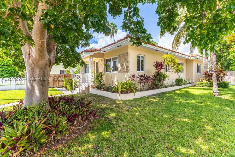 5990 NE 5th, Miami, FL 33137 - #3